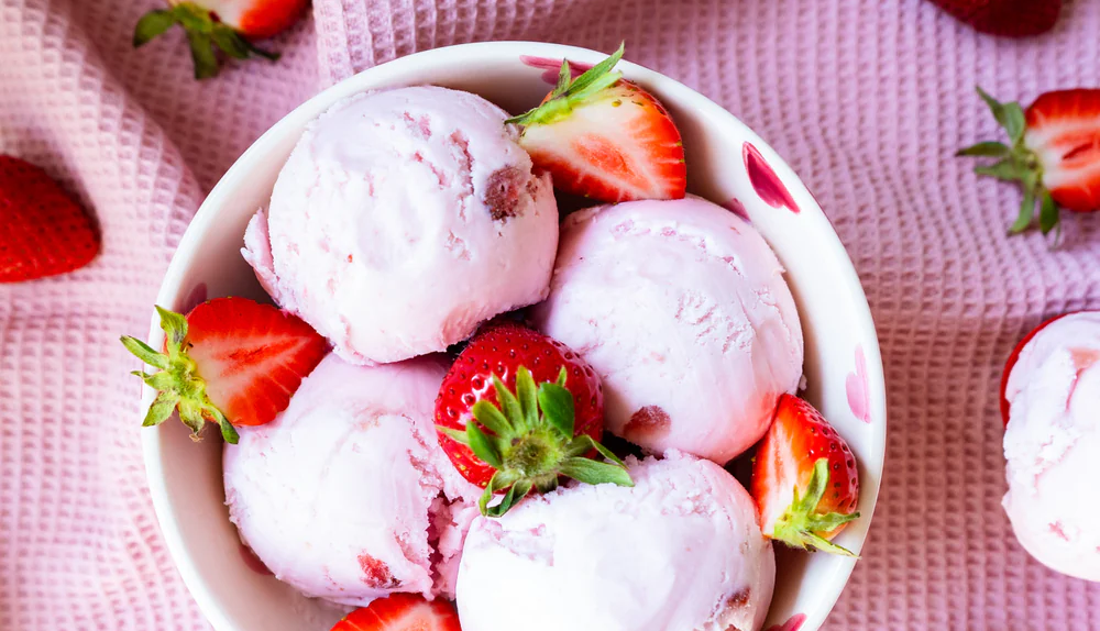 Strawberry ice cream